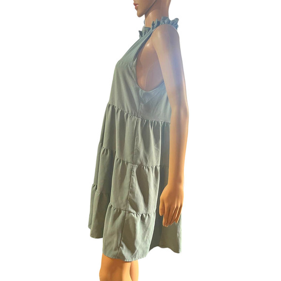 ENTRO Women's Tiered‎ Ruffle High Neck Sleeveless Dress Ties in Back Size Medium - Picture 3 of 9